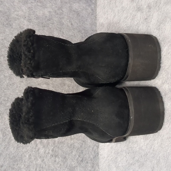 UGG Black Suede Bootie Women’s Size 7 Block Heeled Boots - Picture 3 of 10